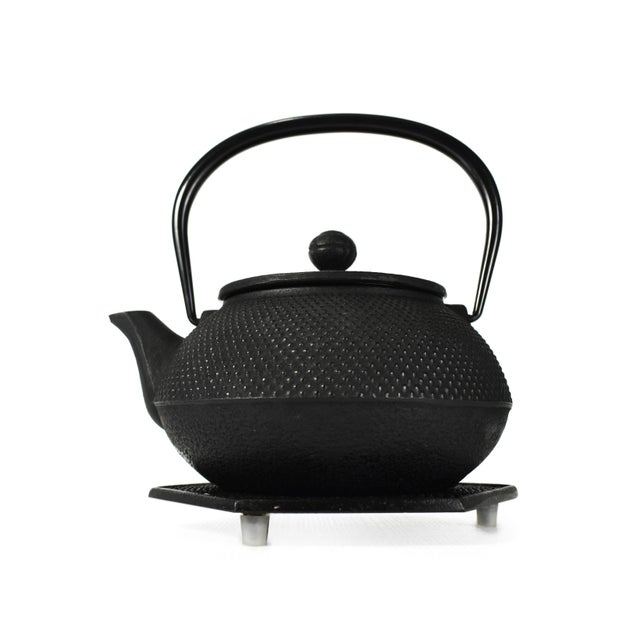 Vintage Japanese Tetsubin Iwachu a Cast Iron Hobnail Teapot Kettle With