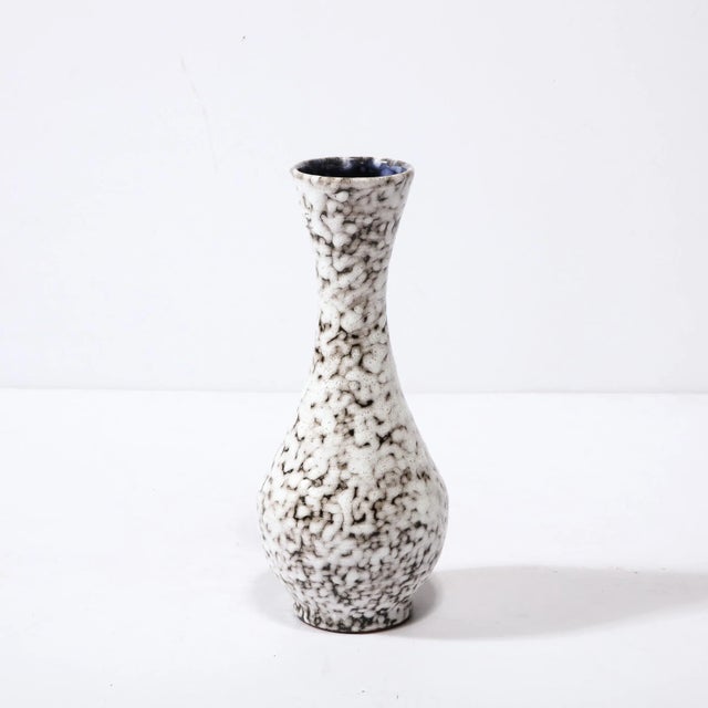 1960s Mid-Century Modernist White and Earth Toned Ceramic Vase For Sale - Image 5 of 13