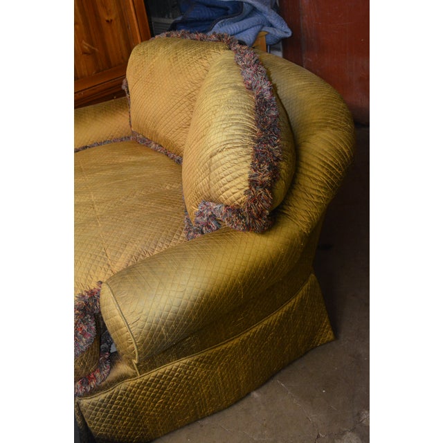 1960s Clyde Pearson Gold Quilted Look Chintz Silk Sofa Loveseat With Feather Fill & Tufted Fringed Trim For Sale - Image 9 of 12