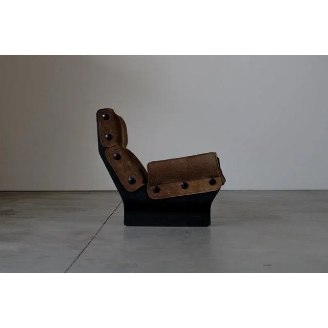 Canada chair The chair is in a good condition with traces of usage normal to its age. See pictures.