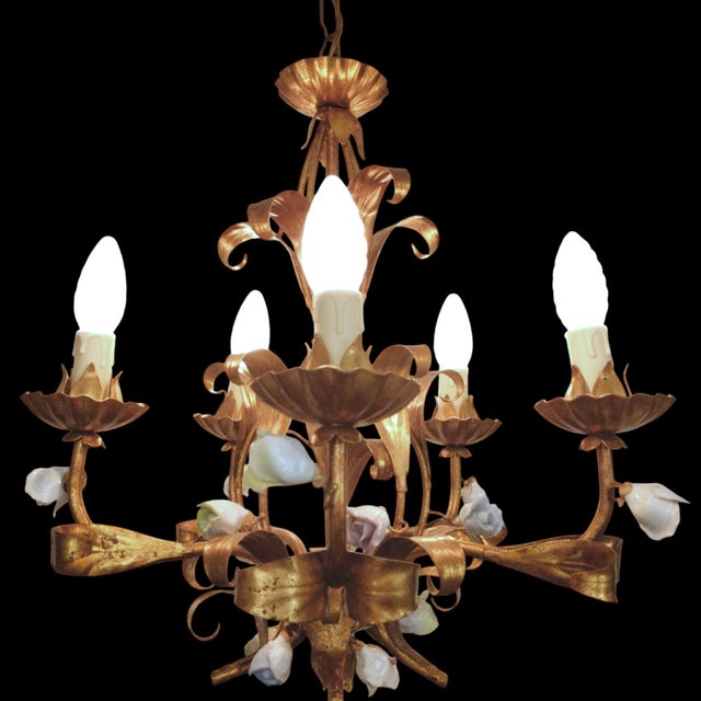 Vintage Hollywood Regency Florentine Five-Arm Metal Chandelier with Porcelain Flowers, 1970s For Sale - Image 4 of 18