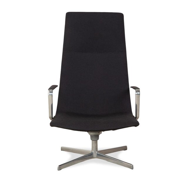 Set of Catifa 46 Lounge Chair and Ottoman in Dark Grey Blue Fabric from Arper For Sale - Image 15 of 18