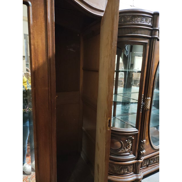 Antique French Louis XV Revival Triple-Door Mirrored Armoire in Walnut For Sale - Image 4 of 12