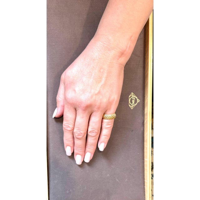 Gold 18 Karat Yellow Gold Classic Wide Wedding Band With Design Ring, Unisex Size 5.5 For Sale - Image 8 of 18