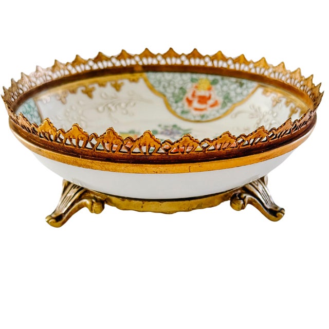 Chinoiserie Antique 19th Century French Samson Famille Rose Ormolu-Mounted Porcelain Low Bowl For Sale - Image 3 of 6