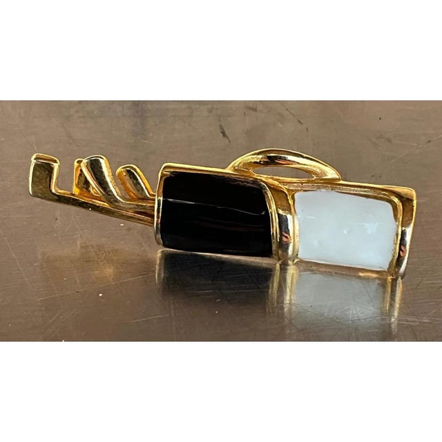 Black Vintage Black/White Enamel Golf Bag Brooch For Sale - Image 8 of 12