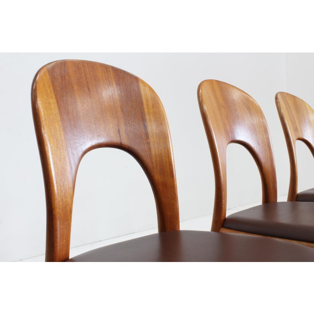 Brown Vintage Danish Teak Dining Chairs by Niels Koefoed for Koefoeds Hornslet, 1960s, Set of 8 For Sale - Image 8 of 11