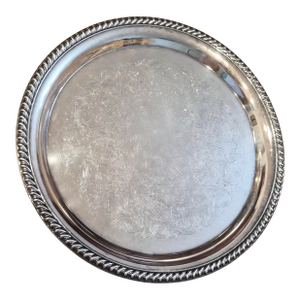 Vintage Wm. Rogers Silverplate Round Serving Tray, 12"