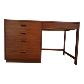1960s Walnut 5 Drawer Office Desk For Sale