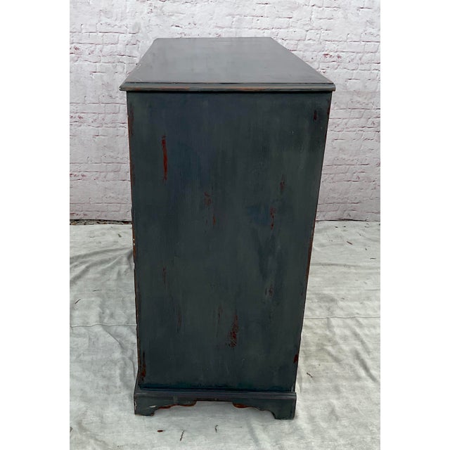 18th Century Georgian Ebonized Chest of Drawers For Sale - Image 5 of 12