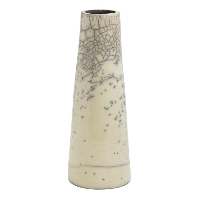 Japanese Modern Minimalist White Crackle Raku Ceramic Hana Vertical 3 Vase by Laab Milano For Sale