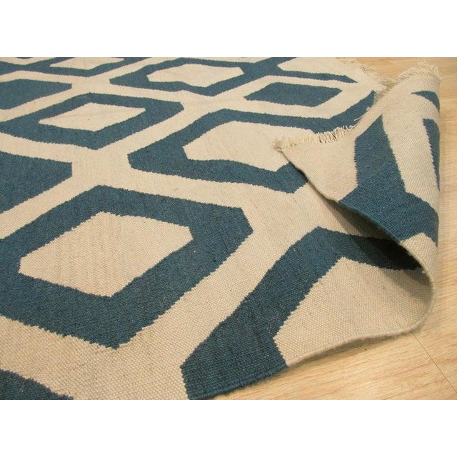 Contemporary 5x8 Ivory Flat Weave Wool Diamond Lattice Geometric Modern Carpet Rug For Sale - Image 3 of 5