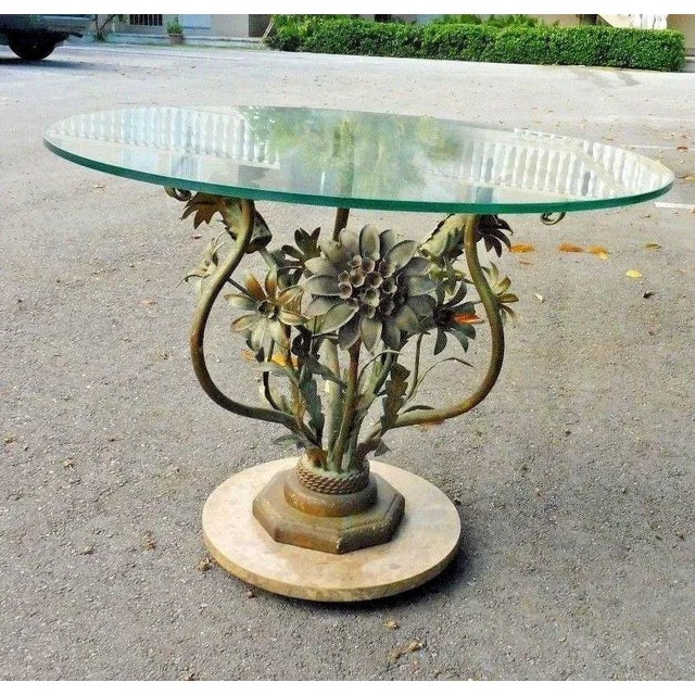 1960's Vintage Italian Hollywood Regency Tole Flowers Table For Sale In Miami - Image 6 of 7