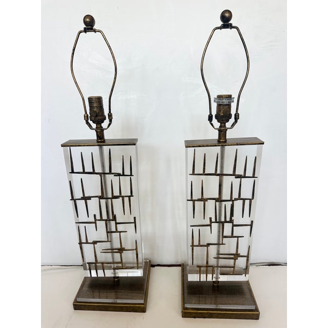 1980s Bruno Lucite and Metal Mid Century Modern Table Lamps - a Pair For Sale - Image 9 of 10