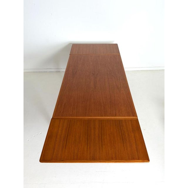 Extendable Dining Table in Teak by Johannes Andersen for Uldum Møbelfabrik, 1960s For Sale - Image 11 of 14