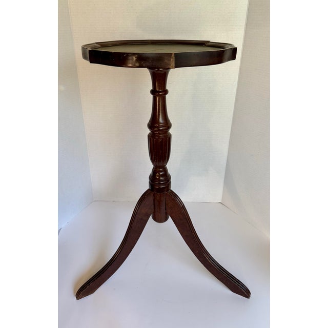 Vintage English Embossed Leather Tripod Wine Drinks Table For Sale In Los Angeles - Image 6 of 9