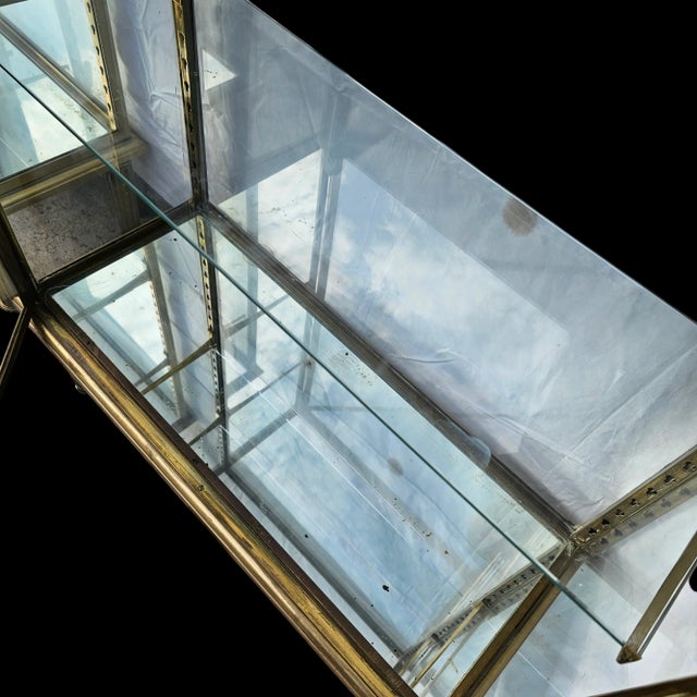 Pair of Antique Early 20th Century French Double-Sided Solid Brass and Glass Display Cabinets For Sale - Image 11 of 12
