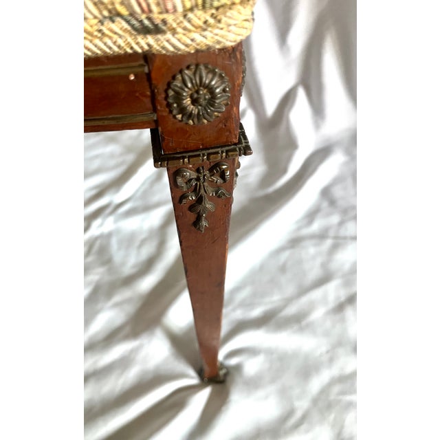 Early 20th Century Antique Edwardian Neoclassical Mahogany Side Chairs With Brass Mounts - A Pair For Sale - Image 5 of 15