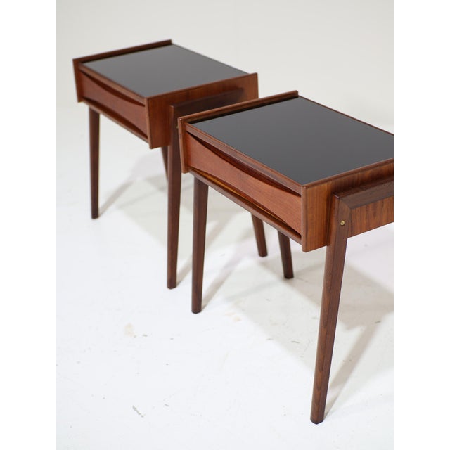 Black Vintage Danish Bedside Tables in Teak and Black Glass by Arne Vodder for Ølholm Møbelfabrik, 1960s, Set of 2 For Sale - Image 8 of 13