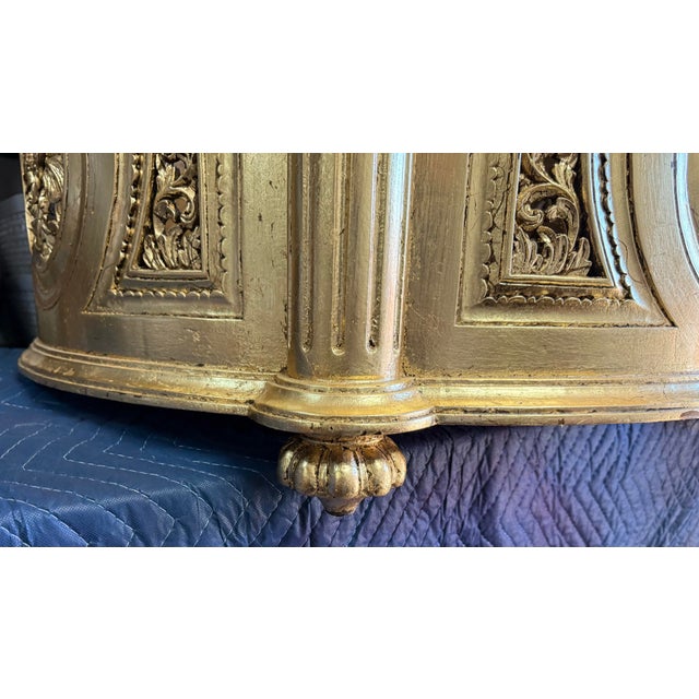 Gold Large Scale French Neoclassical Style Giltwood Planters Att. Christopher Guy For Sale - Image 8 of 11