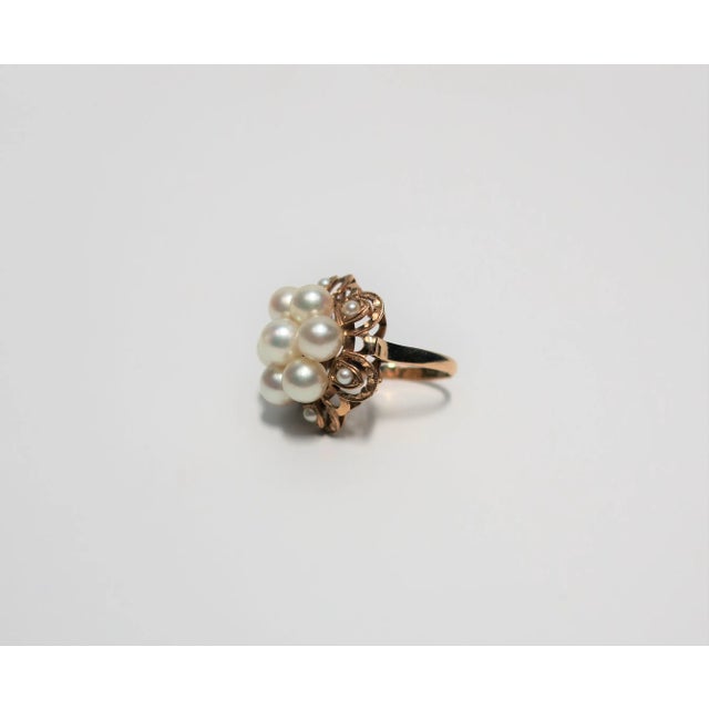 Metal Pearl and Gold Cocktail Ring For Sale - Image 7 of 12