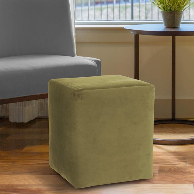 The Bella Cube is the perfect accent for any and all styles. This luxurious fabric will entice your fashion senses and...