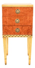Example of Romweber Nightstands