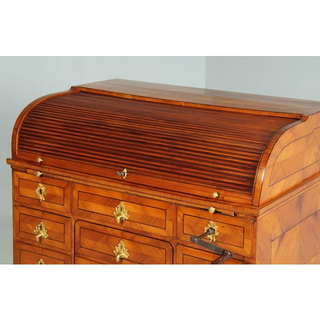 High Adjustable Roll Top Desk with Integrated Chair, 1785 For Sale - Image 4 of 18