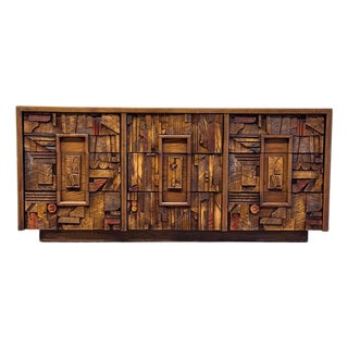 1970s Lane Brutalist Oak Low Dresser - Mid Century Modern Credenza With Sculpted Wood Doors For Sale