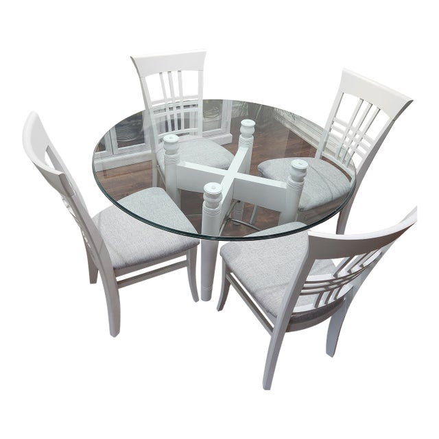 Dining Kitchen Table and 4 Chairs Thomasville White Modern Vintage For Sale