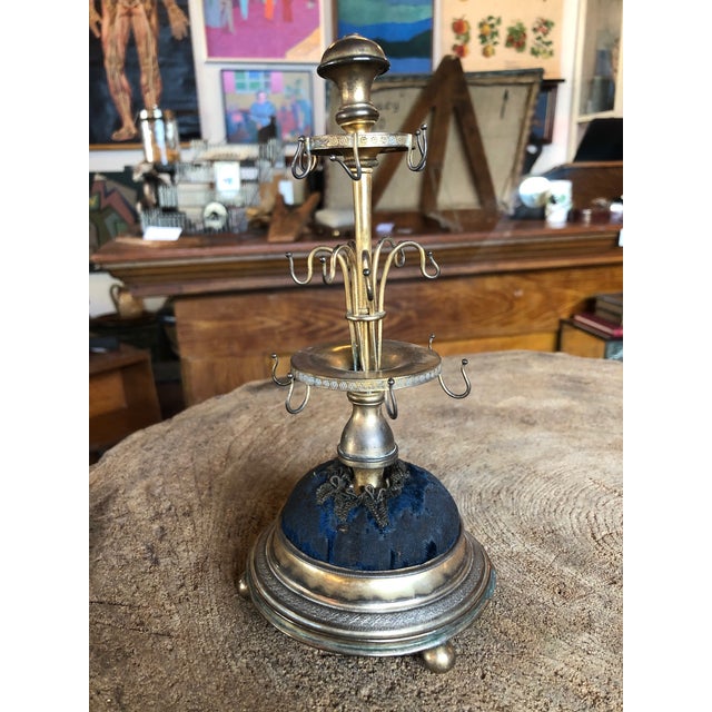 Metal Early 20th Century Display For Sale - Image 7 of 7