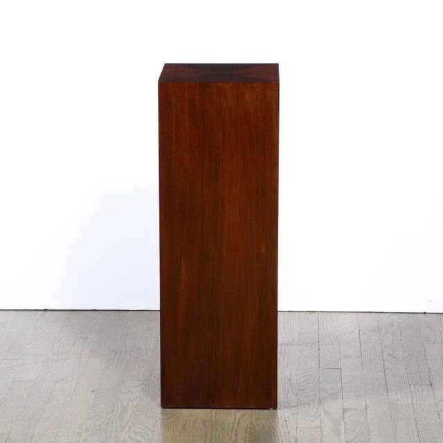 Modernist Sculptural Bookmatched Walnut Convex Faceted Minimalist Pedestal For Sale In New York - Image 6 of 10
