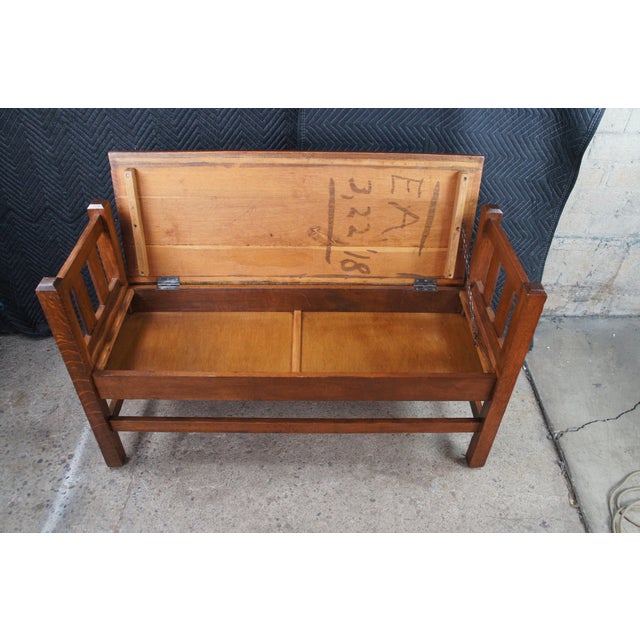 Early 20th Century Antique Mission Arts & Crafts Quartersawn Oak Hall Storage Bench Seat Settee 50" For Sale - Image 5 of 13