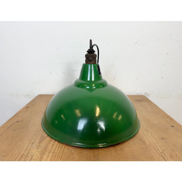 Industrial British Green Enamel Factory Pendant Lamp from Maxlume, 1960s For Sale - Image 15 of 18