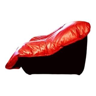 Post-Modern "Flou-Flou" Chair in Red Leather, Ligne Roset 1992 For Sale