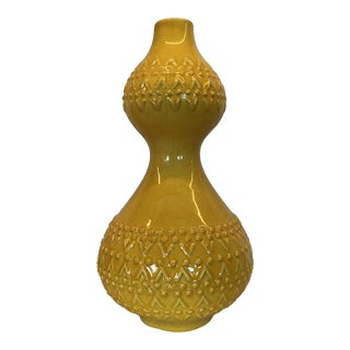 Contemporary Double Gourd Vase in Marigold Yellow Gold For Sale