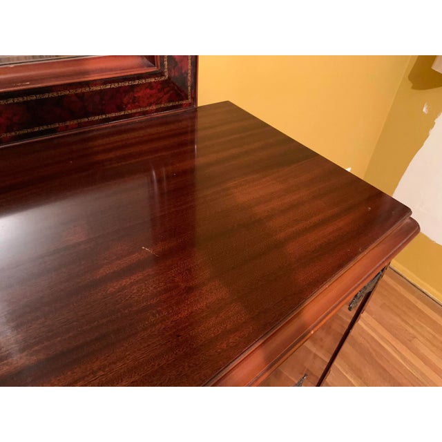 Wood 1950s Mahogany Dresser With Mirror For Sale - Image 7 of 12