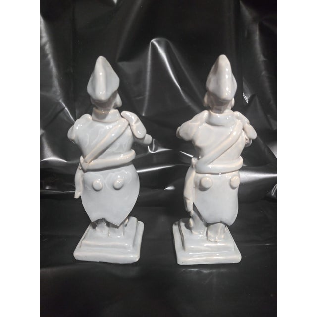 Chess Set by Cerámicas Benlloch for Manises, 1980s, Set of 33 For Sale - Image 12 of 17