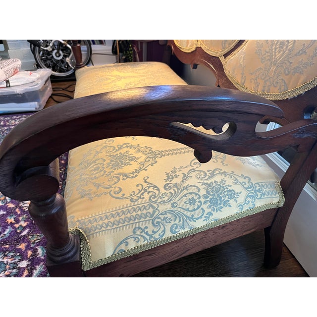 Hollywood Regency Early 20th Century Gold and Aqua Settee For Sale - Image 3 of 4