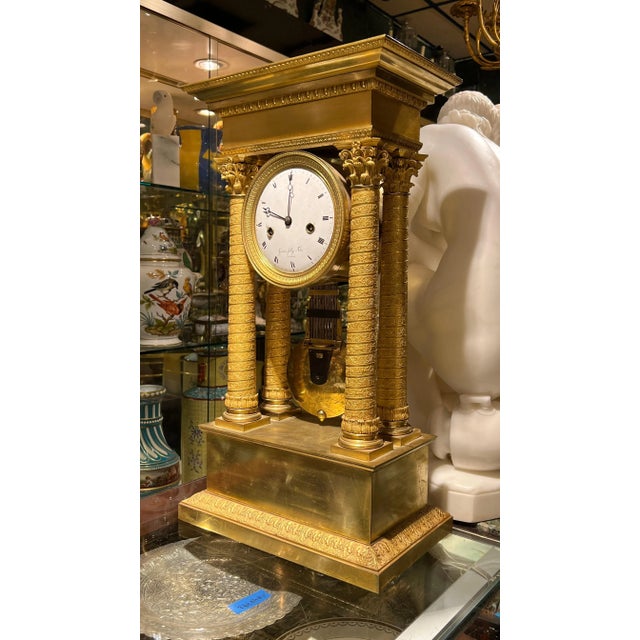 Very Large French 19th Century Empire Period Ormolu Bronze Portico Mantel Clock For Sale In New York - Image 6 of 7