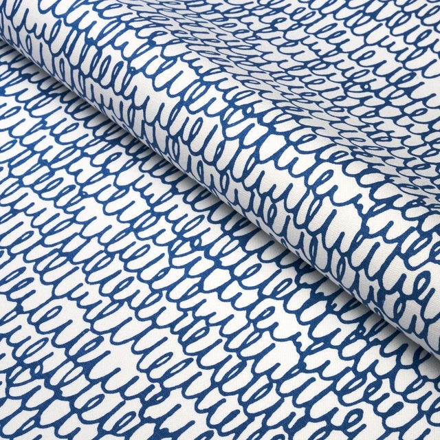 Abstract Sample - Schumacher Marlowe Fabric in Navy For Sale - Image 3 of 3