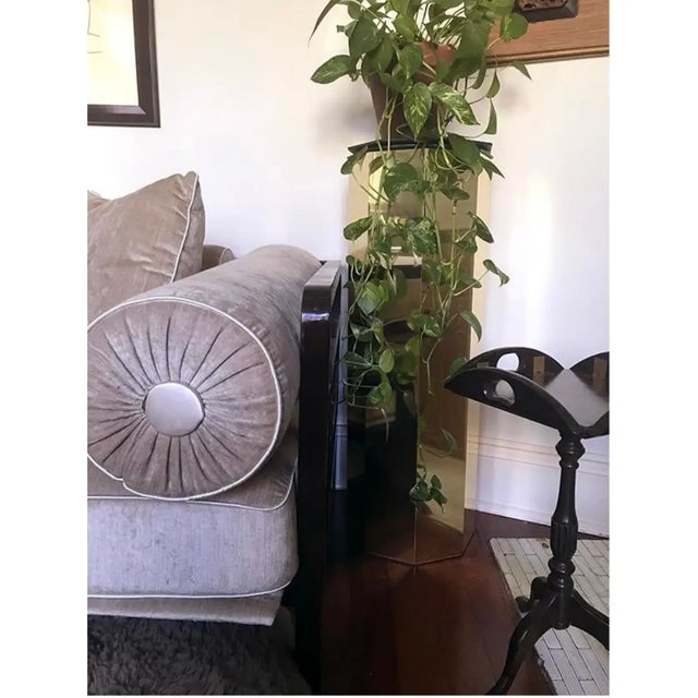 Ello Furniture 1970s Hollywood Regency Octagonal Brass Mirrored Pedestal Attributed to Maison Jansen For Sale - Image 4 of 6