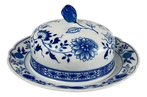 Large Round Blue Onion Butter Dish in Porcelain from Hutschenreuther, Germany, 1930s