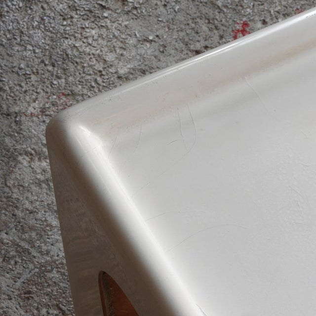 Plastic Vintage Space Age French Fiberglass Coffee Table, 1960s For Sale - Image 7 of 15