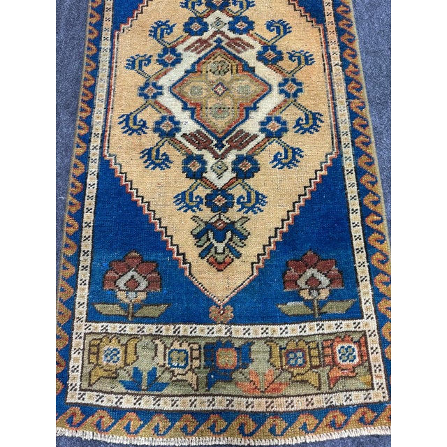 Contemporary Turkish Yastik Rug 1'9" x 3'8" For Sale - Image 3 of 5