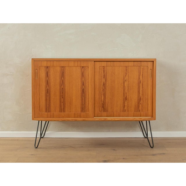 Chest of Drawers by Poul Hundevad for Hundevad & Co. For Sale - Image 10 of 10