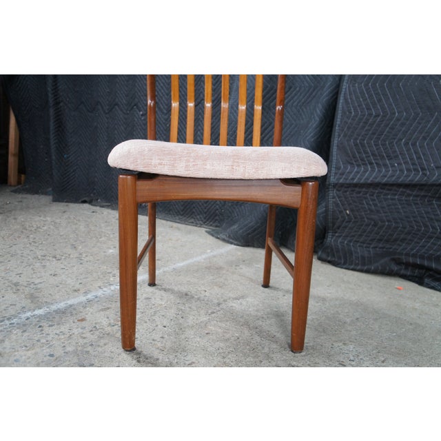Wood 1980s Set of 8 Otmar Danish Scandinavian Modern Teak Slat Back Dining Chairs MCM For Sale - Image 7 of 13