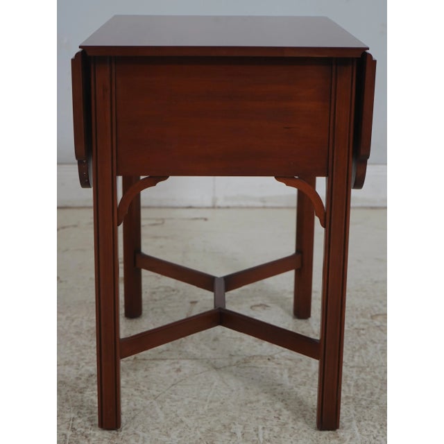 Henkel Harris Cherry Drop Side Pembroke Table For Sale - Image 16 of 18