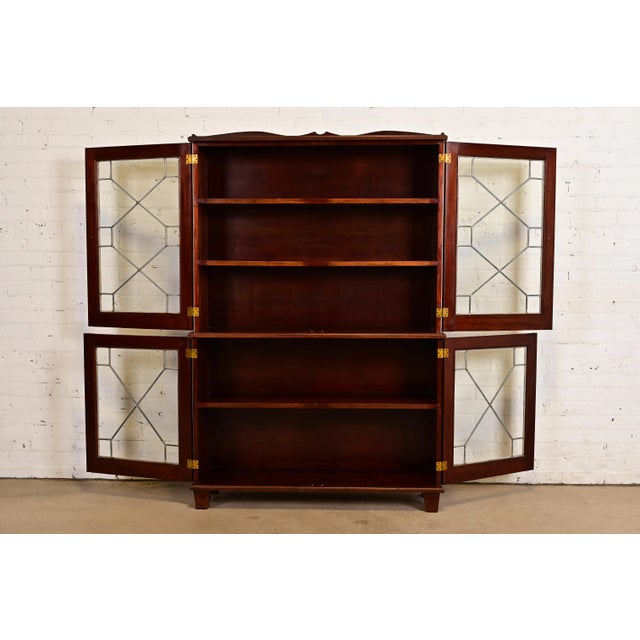 1920s R. J. Horner Style Antique Arts & Crafts Mahogany Leaded Glass Bookcase, Circa 1920s For Sale - Image 5 of 12