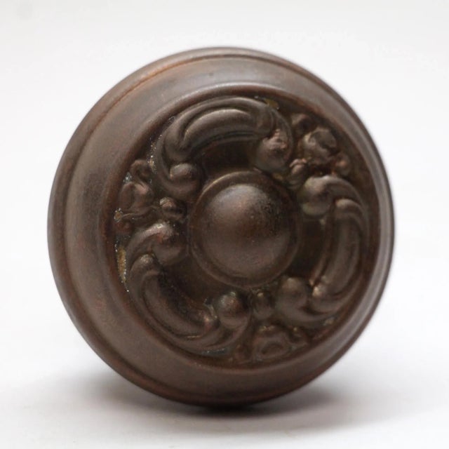 This French style 3 fold wrought bronze door knob was made by Sargent in the 1910 catalog. It is part of the G-11400 Haven...